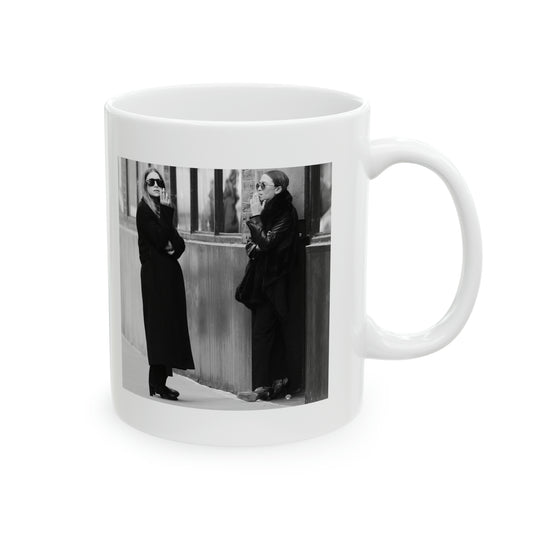 Olsen Twins MUG - Celebs Smoking Series